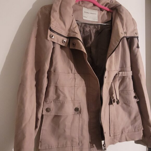 Zara Coat - Medium - Picture 1 of 8